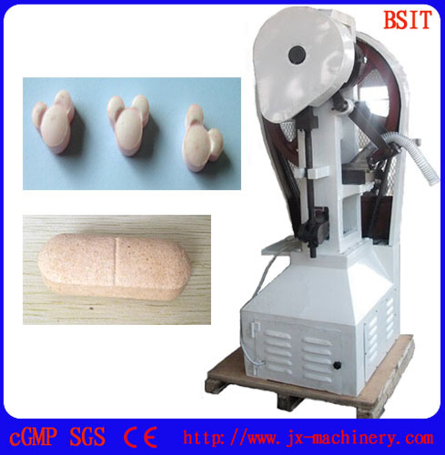 Máquina de prensado de tabletas farmacéuticas Thp-45 Flower Basket / Lote de sal / Desinfectante / Detergente / Mothball / Hojas de té / Electromagnético